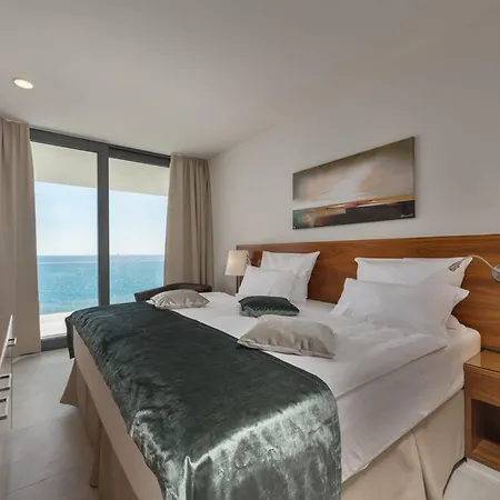 Attractive 5 Bedrooms Precious Amazing Sea Views Villa Rogoznica (Sibenik-Knin)