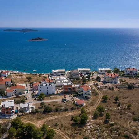 Villa Attractive 5 Bedrooms Precious Amazing Sea Views Rogoznica (Sibenik-Knin)