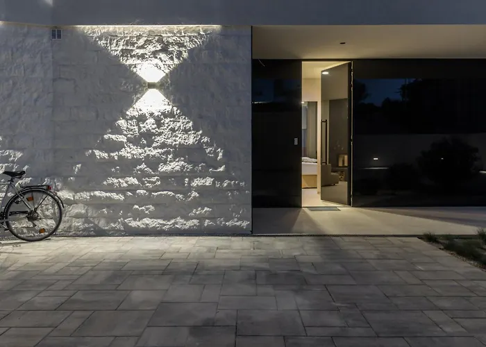 Attractive 5 Bedrooms Precious Amazing Sea Views * Rogoznica (Sibenik-Knin)